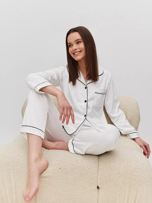 White Loungewear set in 100% Cotton.