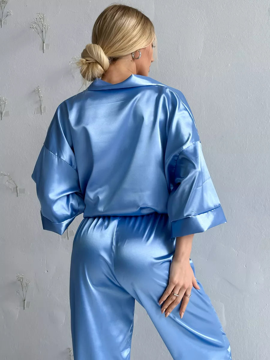 Conjunto elegante de chal en satén