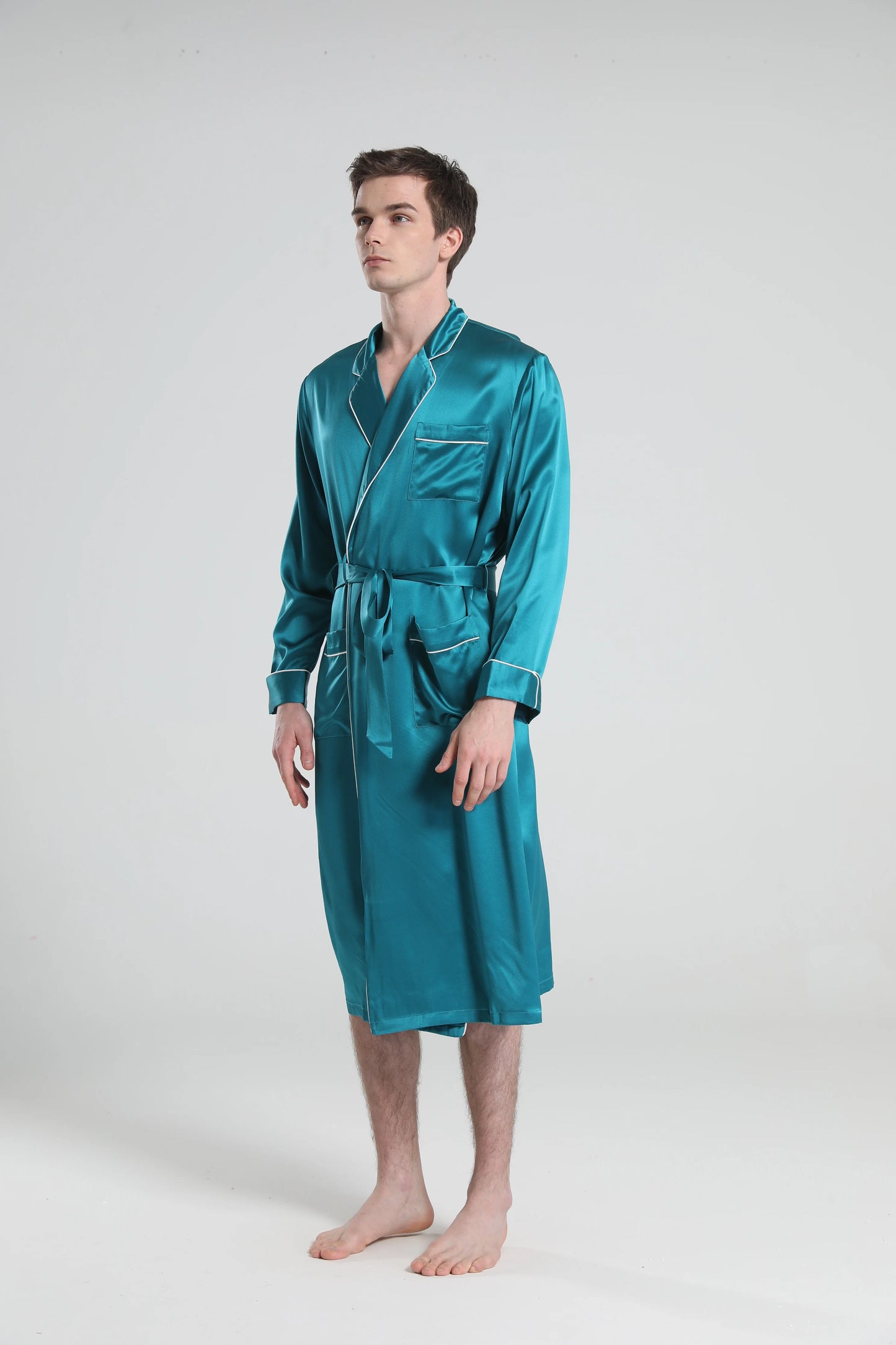 Cuban Collar Robe with Piping.