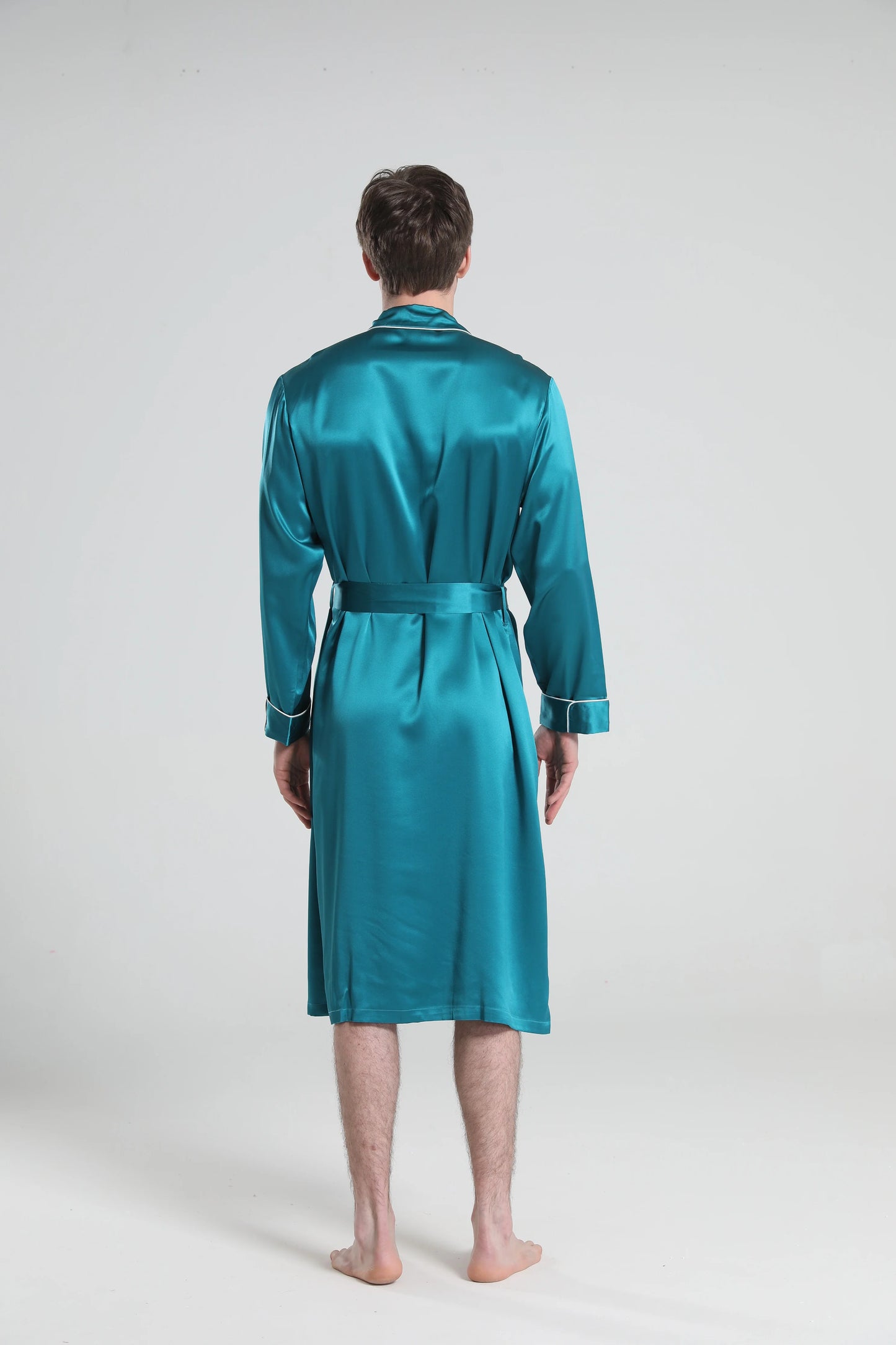 Cuban Collar Robe with Piping.