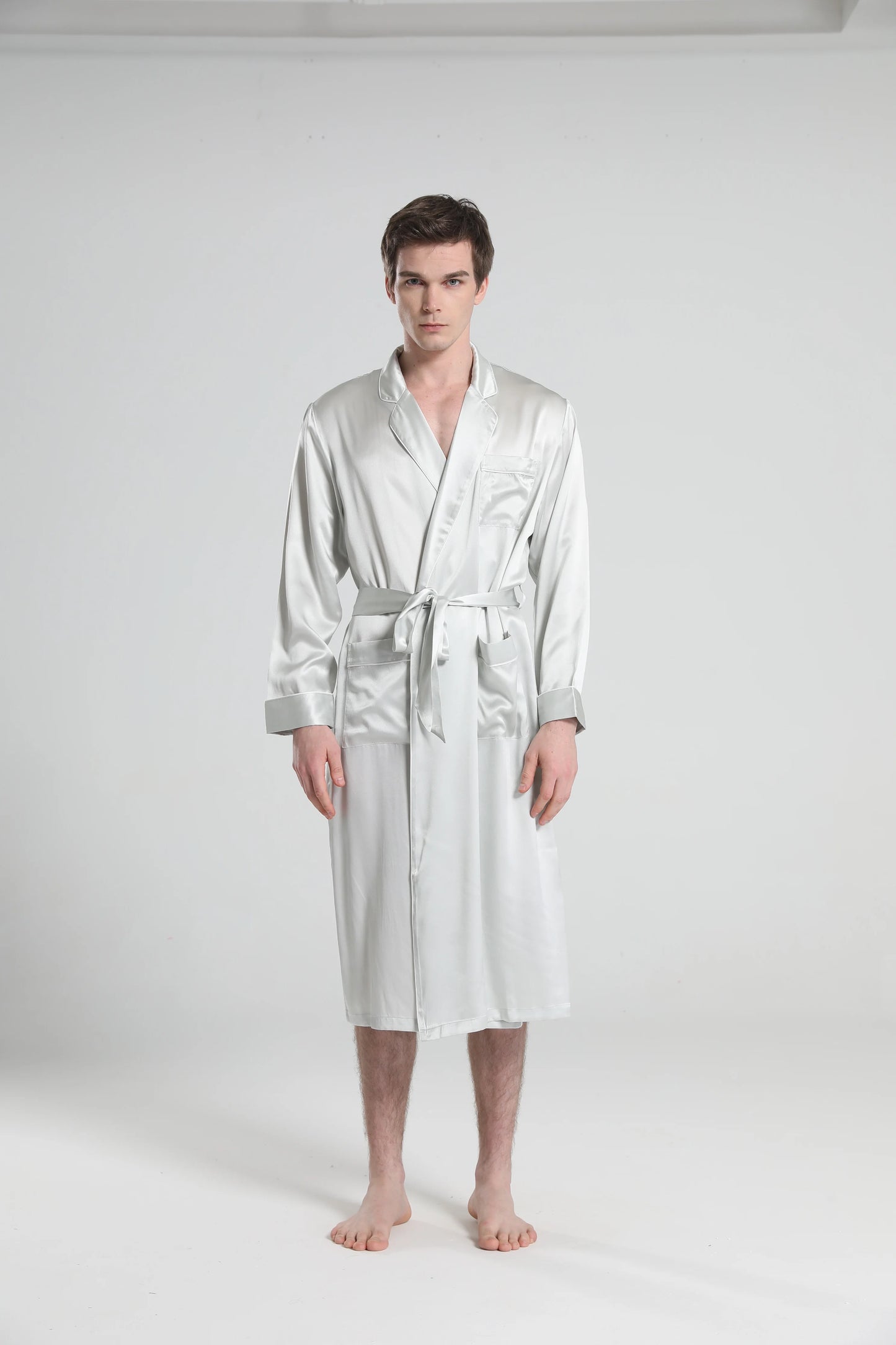 Cuban Collar Robe with Piping.