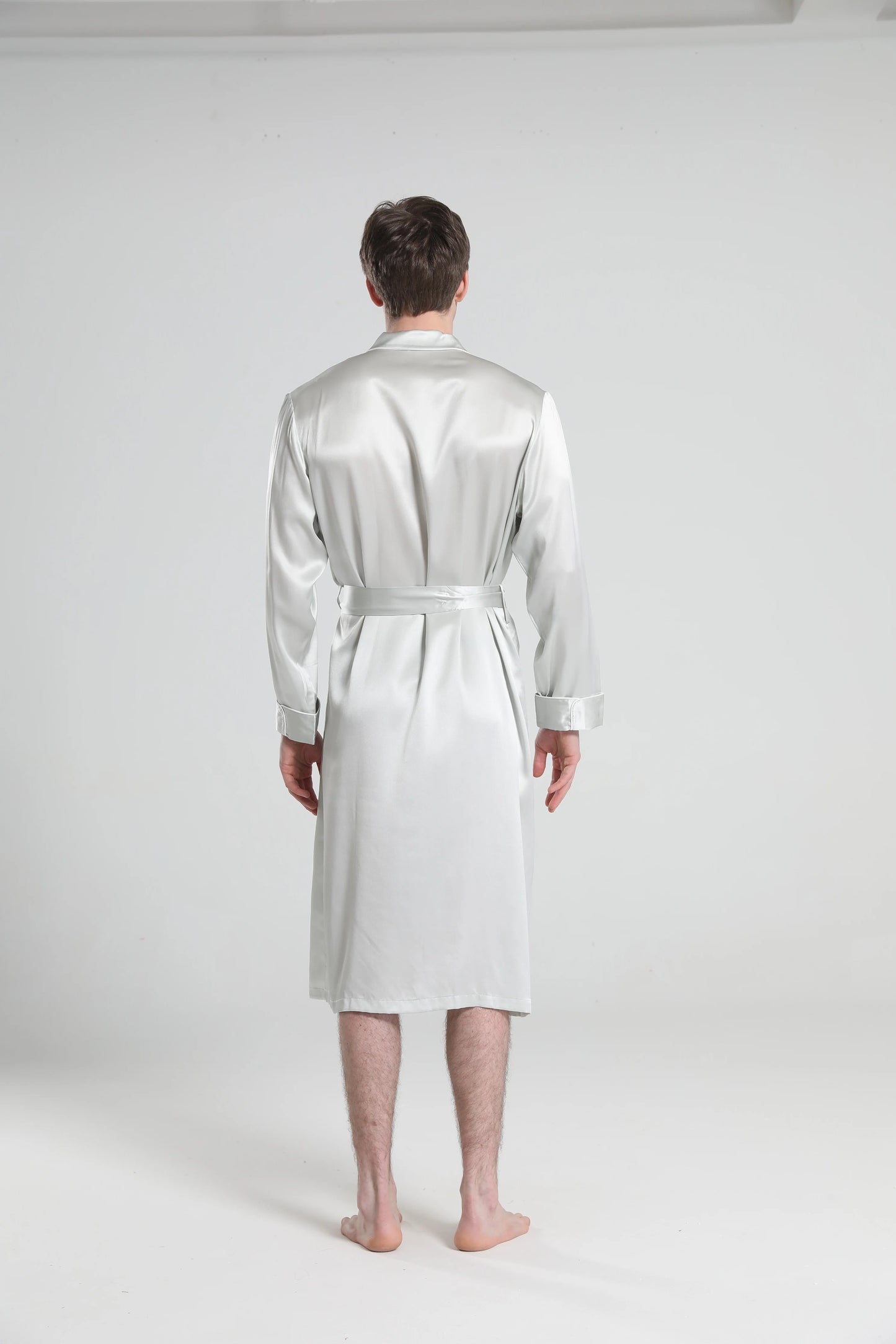 Cuban Collar Robe with Piping.