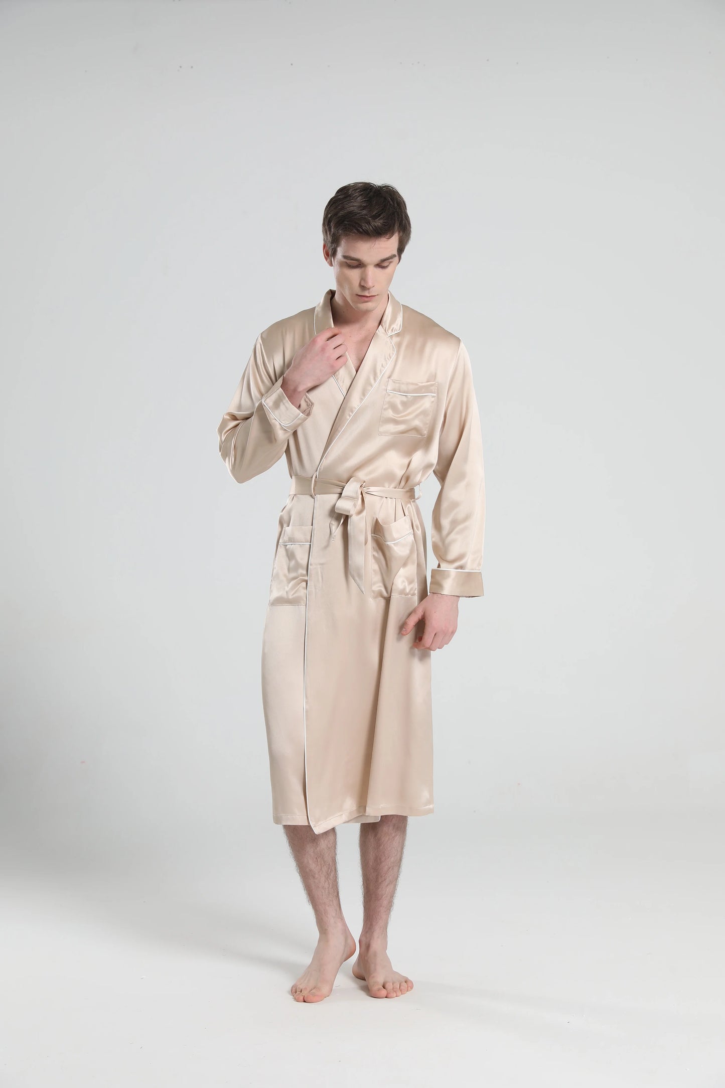 Cuban Collar Robe with Piping.