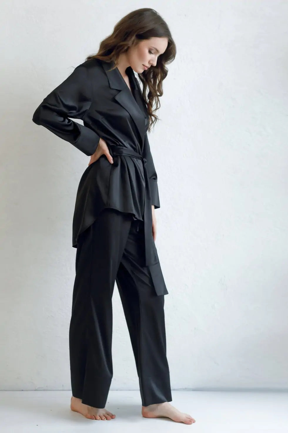 Satin Wrap Set Lapel Collar.
