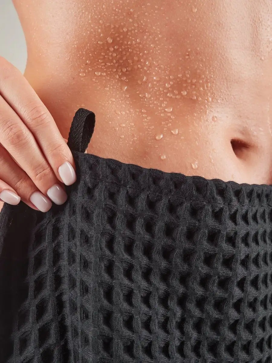 Waffle Towel in Black 100% Cotton.