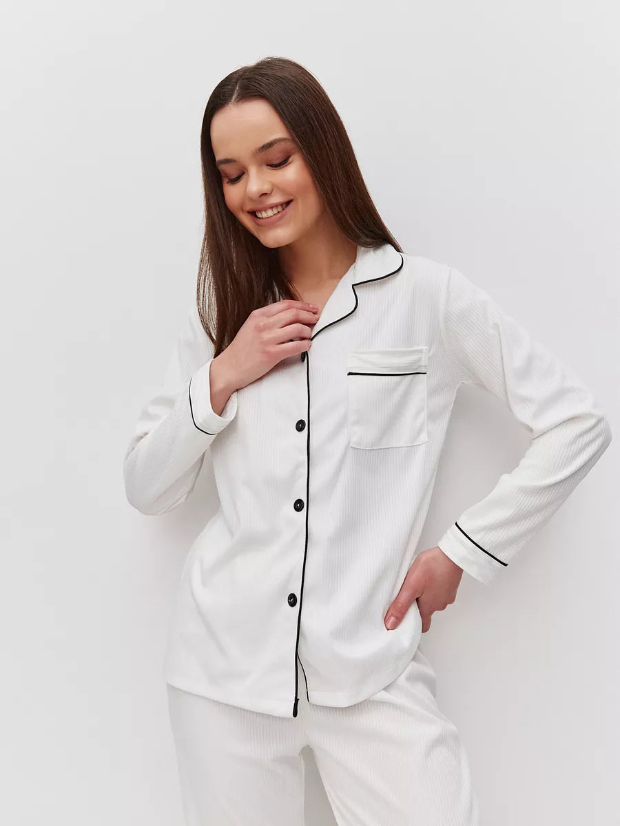 White Loungewear set in 100% Cotton.