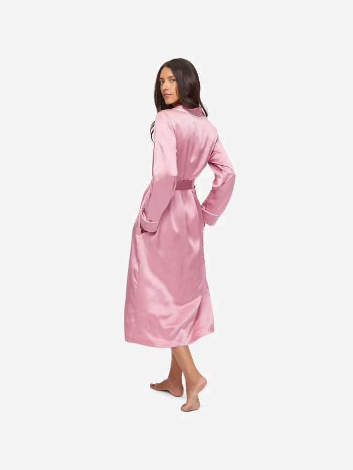 Long Dressing Gown in Pink.
