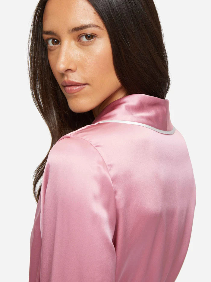 Long Dressing Gown in Pink.
