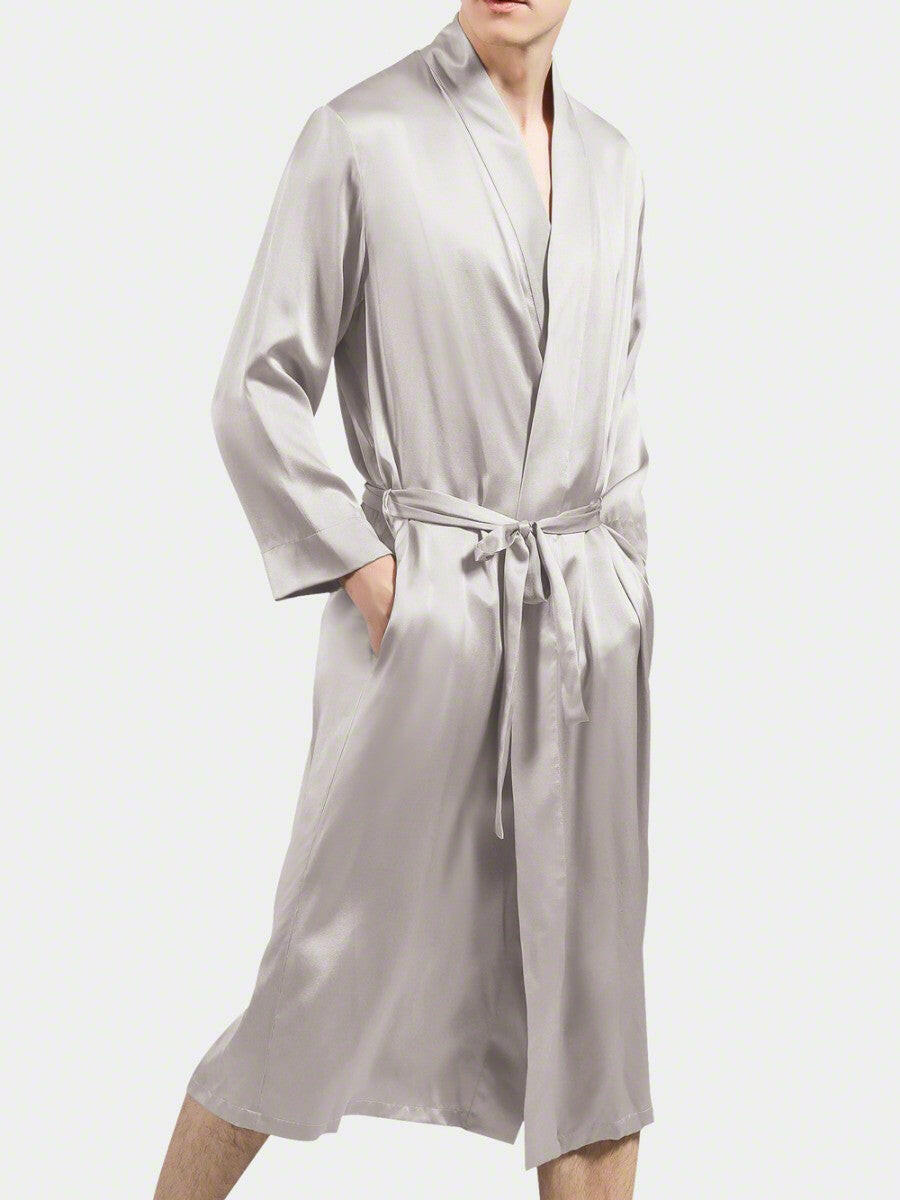 Dressing gown.