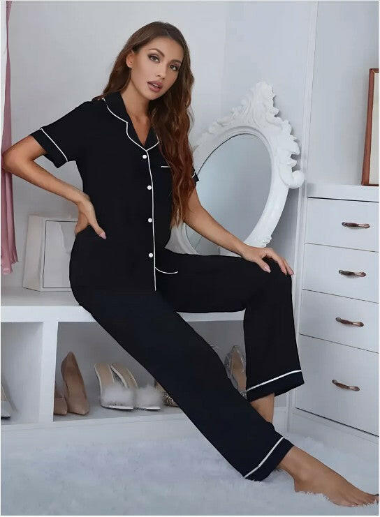 Half Sleeve Pyjama Set In Black Cotton Lycra.