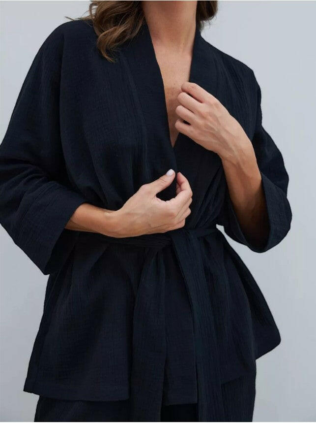 Wrap Set in Cotton Muslin.