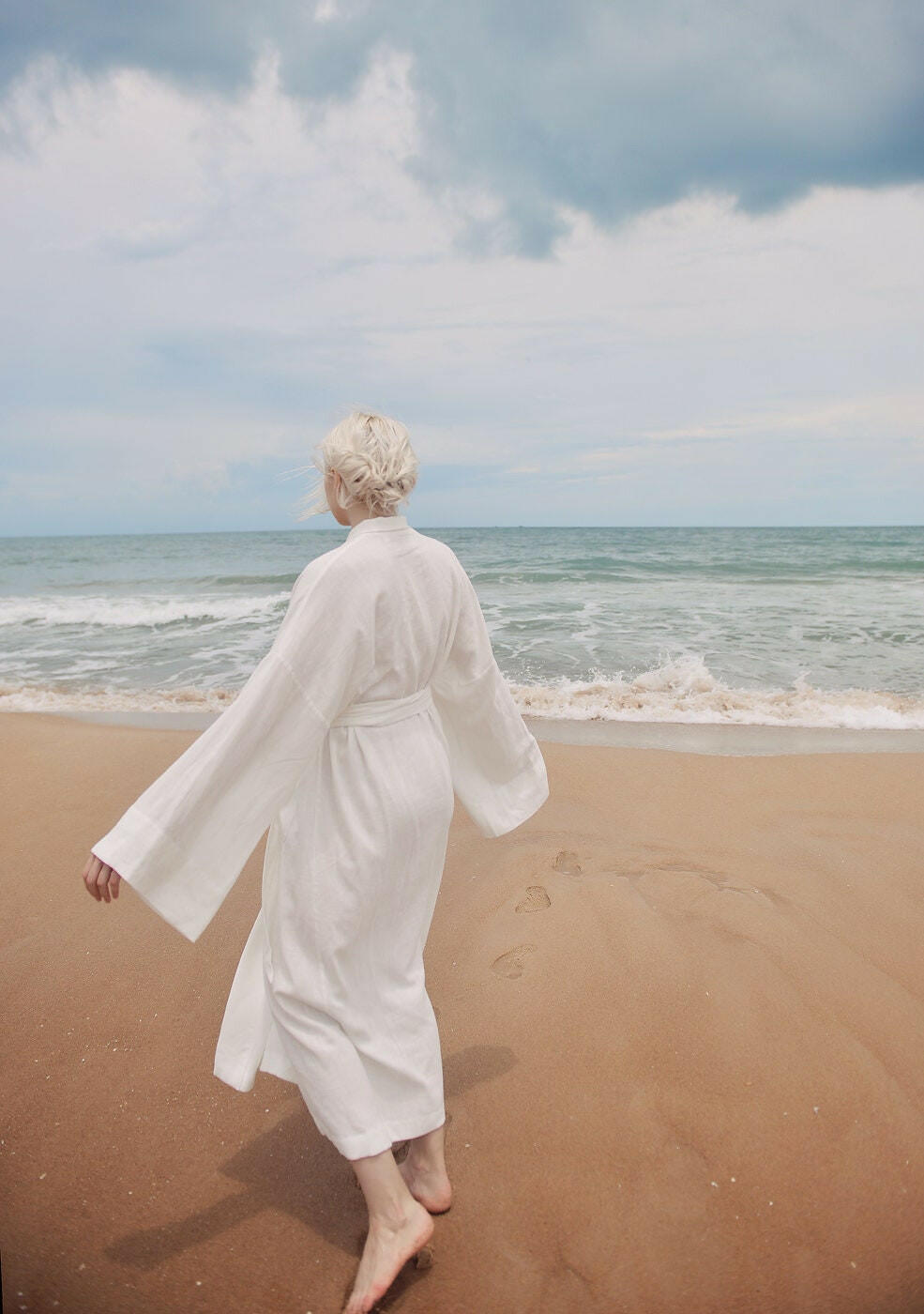 Long Robe in White Linen.