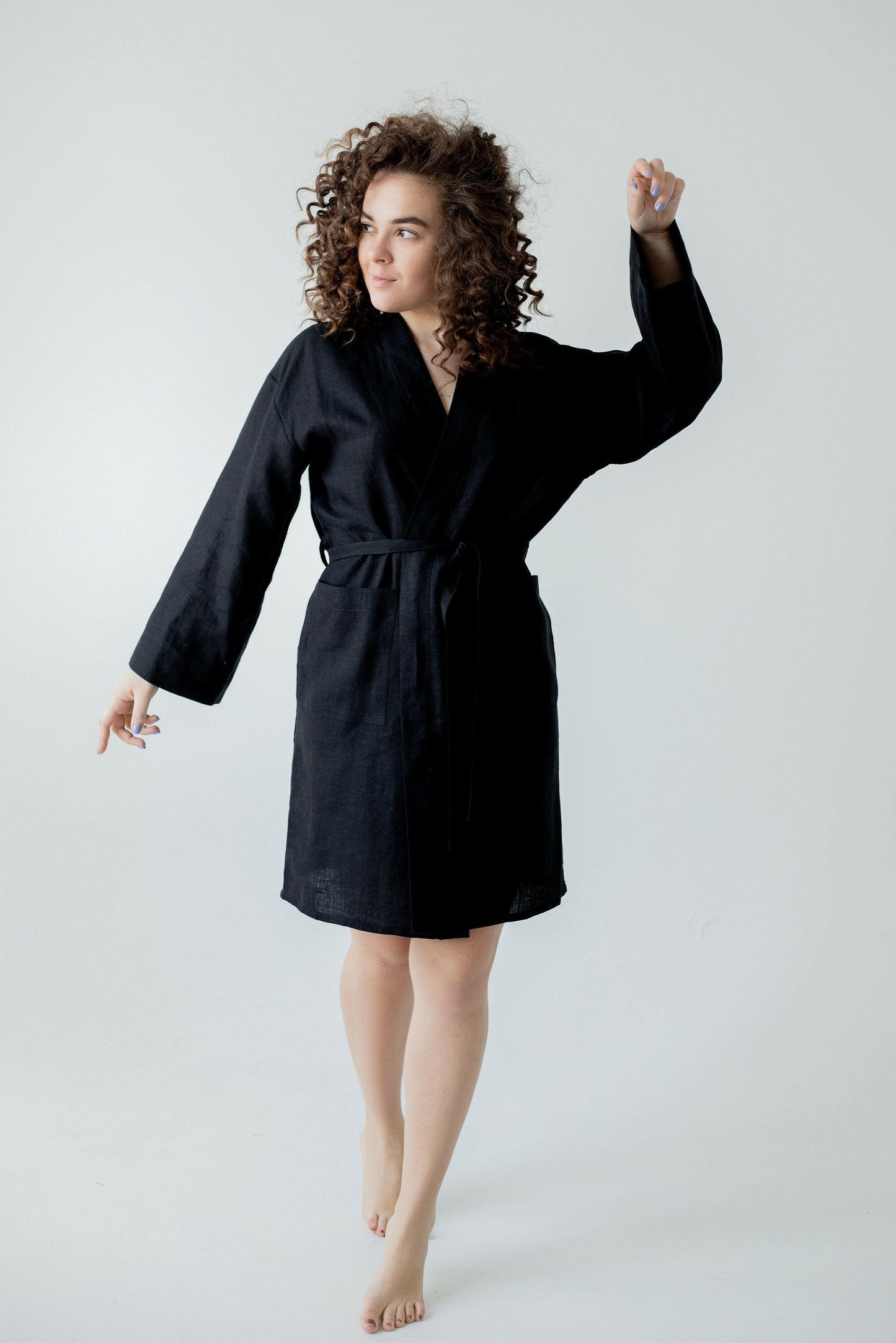 Linen Short Robe in Black.