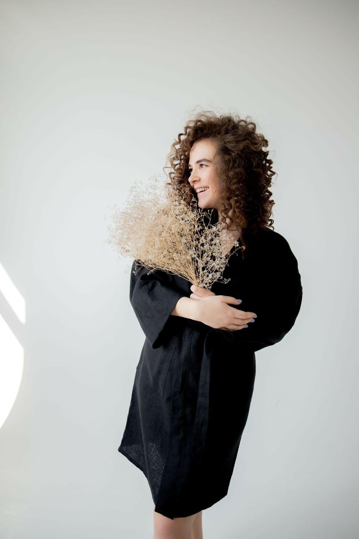 Linen Short Robe in Black.