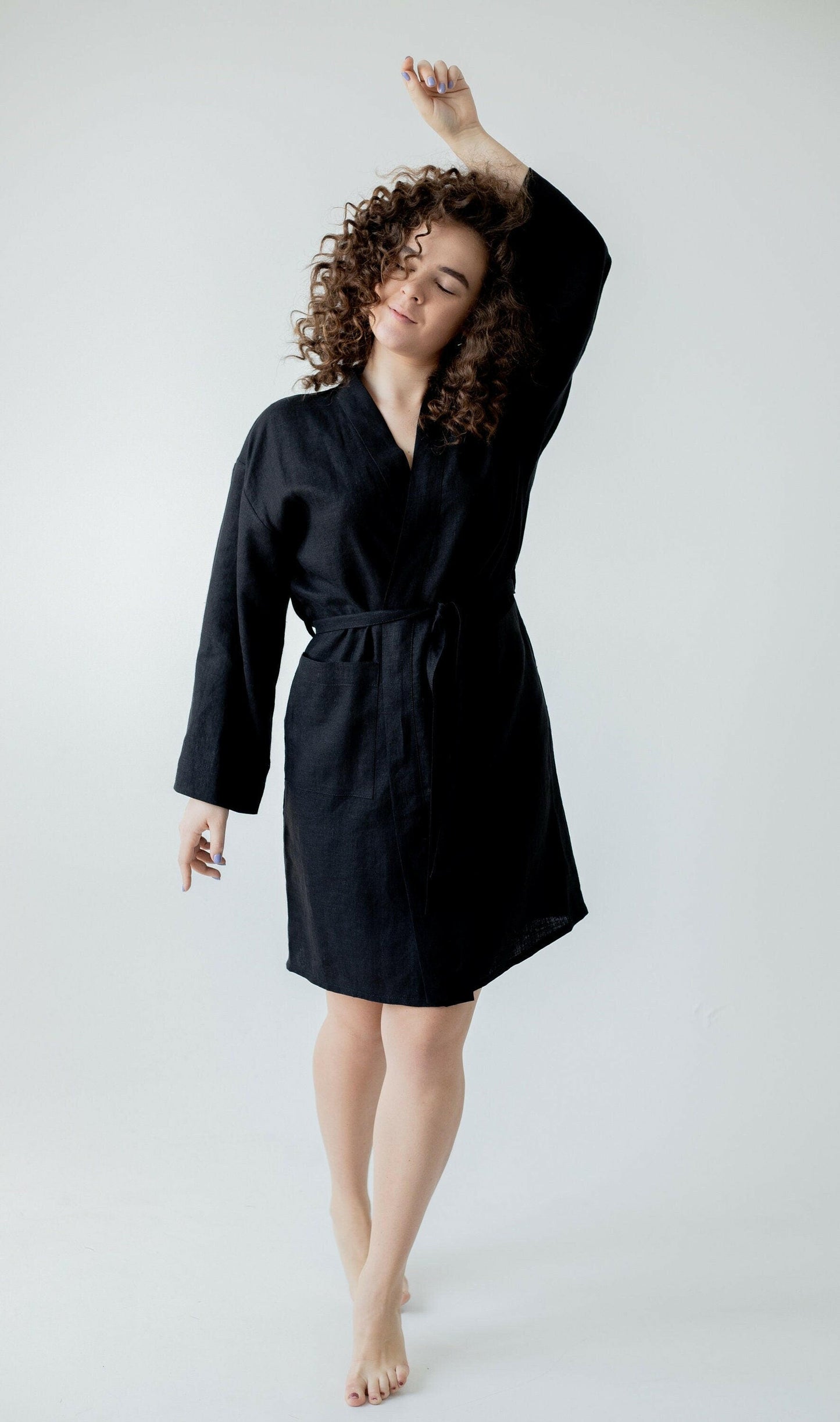 Linen Short Robe in Black.
