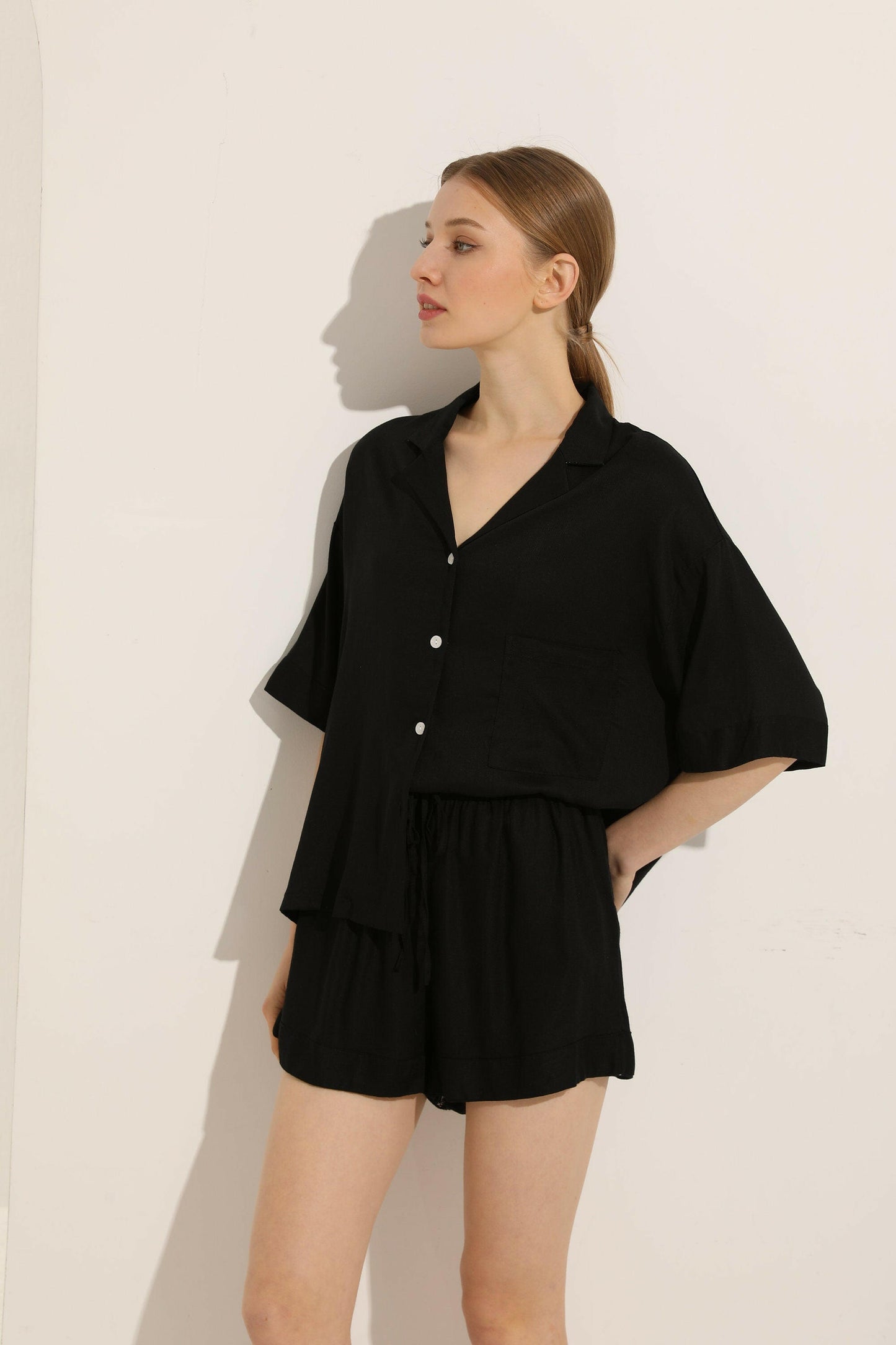 Linen Shorts Set.