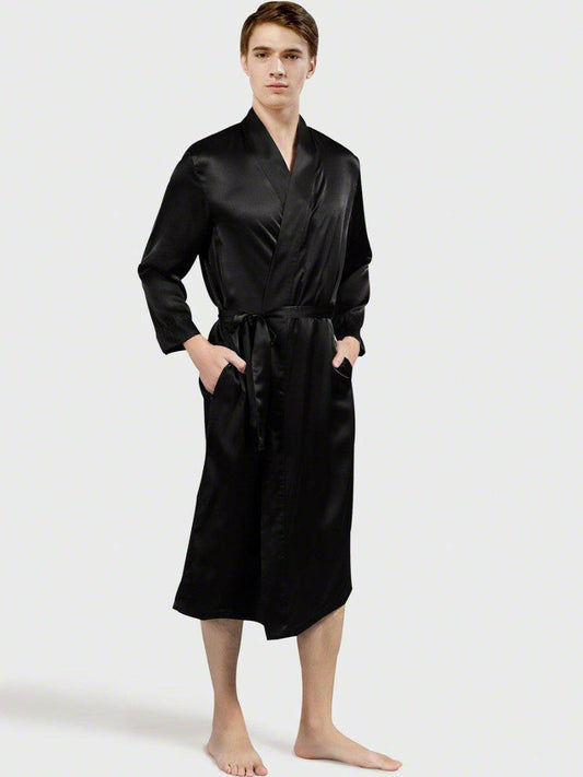 Dressing gown.
