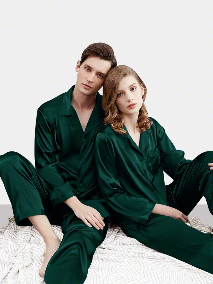 Satin Silk Set (Green) - Bella Babe by SK Nightsuit Nightdress Robes Silk Satin Nighty Gown Nightwear 